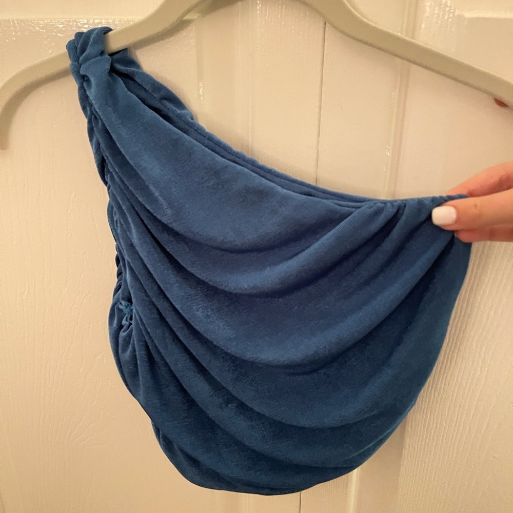 shein blue cropped size small